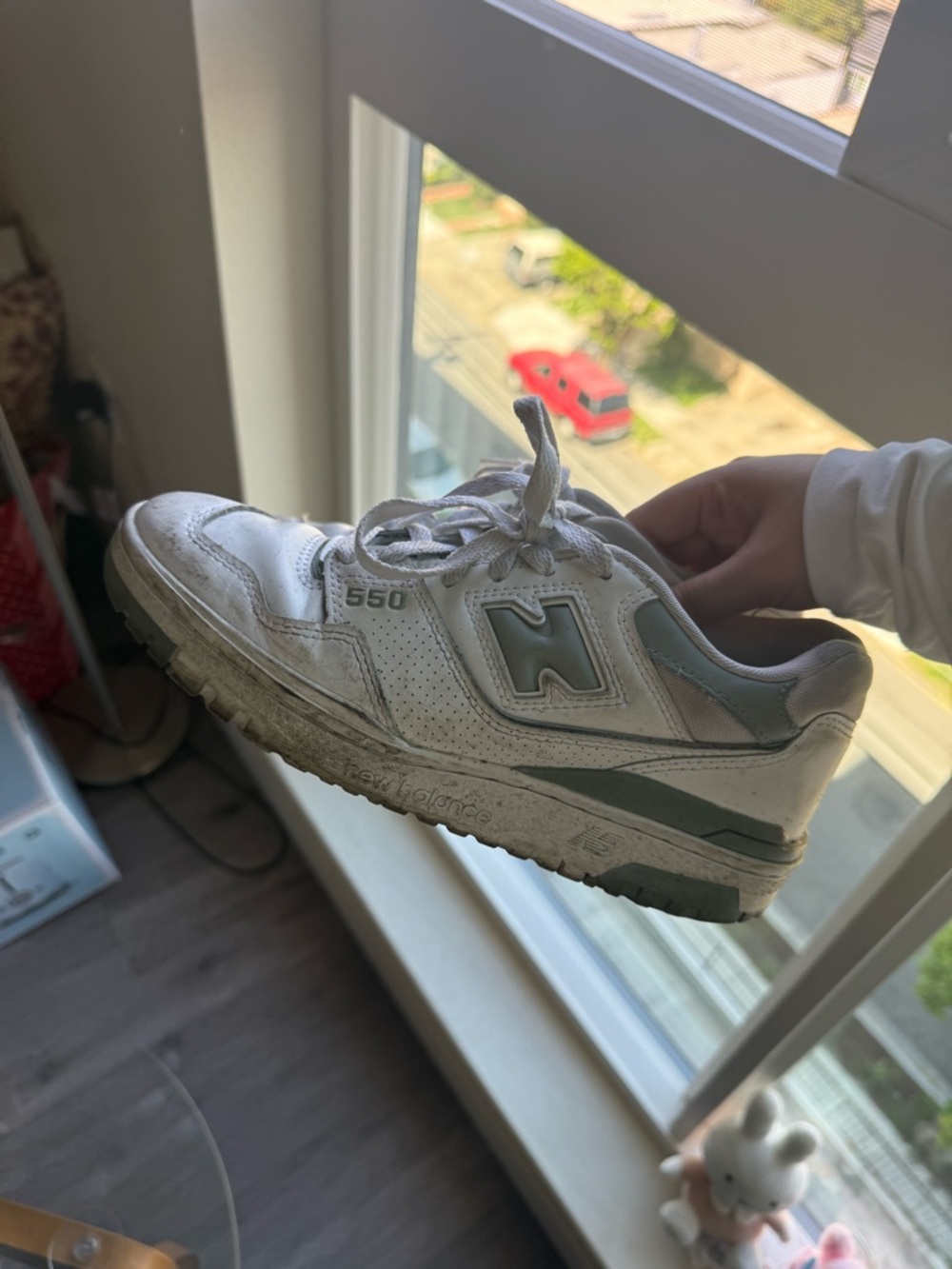 New Balance 550 Women’s Athletic Sneakers